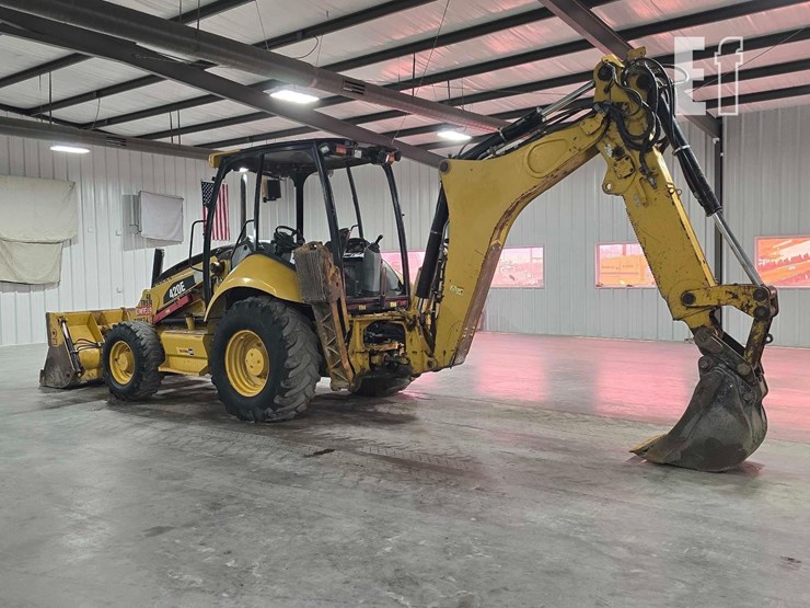 2012-caterpillar-420e-image-4