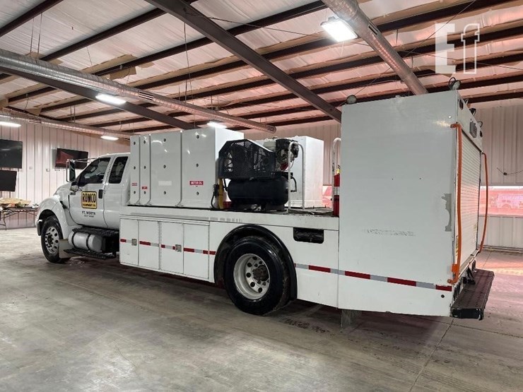 2015-ford-f750-sd-image-4