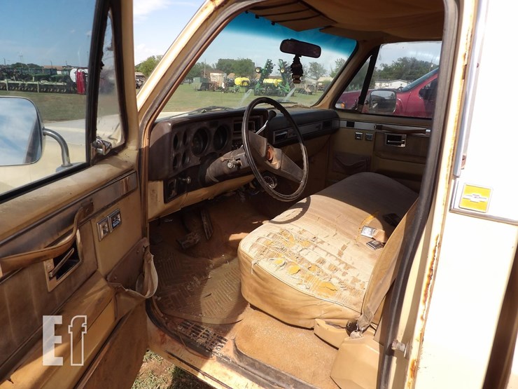 1984-chevrolet-silverado-20-image-9