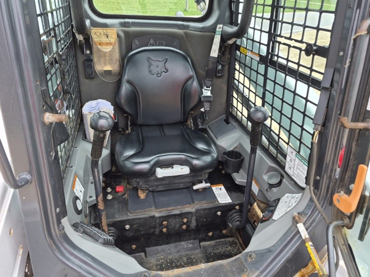 2018-bobcat-t590-image-14