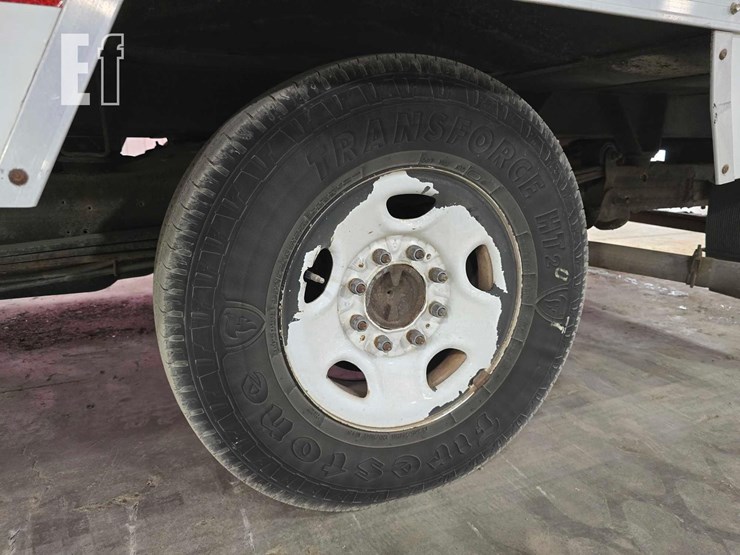 2019-gmc-savana-g1500-image-22