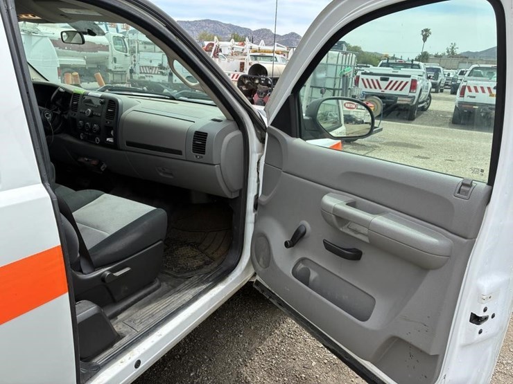 2007-chevrolet-silverado-1500-image-9