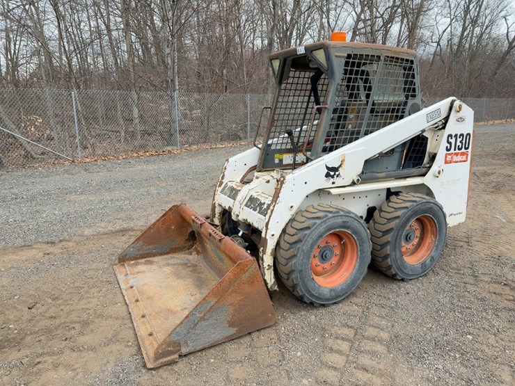 2006-bobcat-s130-image-1