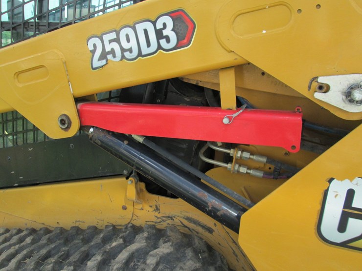 2022-caterpillar-259d3-image-6