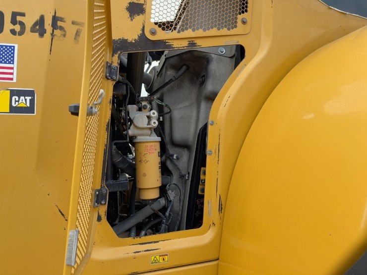 2017-caterpillar-980m-image-18