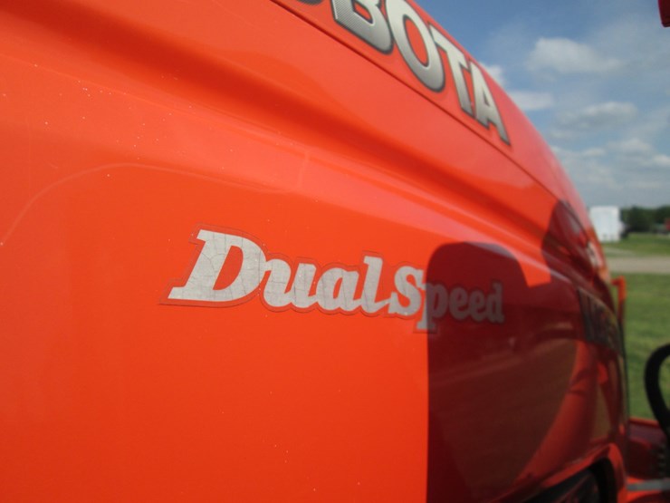 2022-kubota-m6s-111-image-21