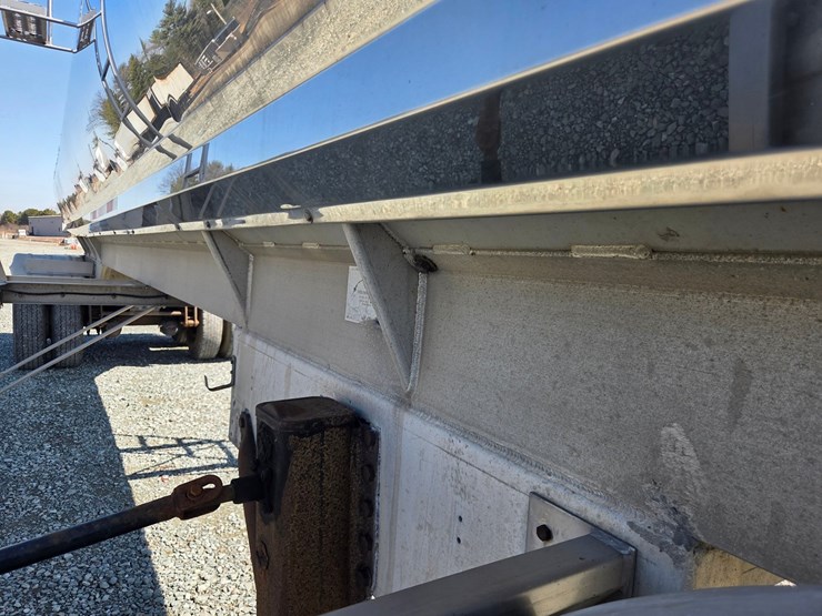 1978-walker-tanker-image-23