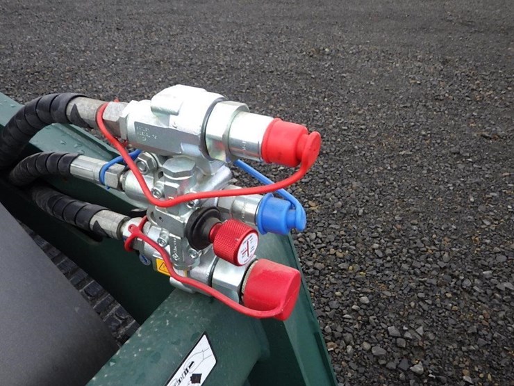 2026-stag-tl450-skid-steer-tracked-loader-image-16