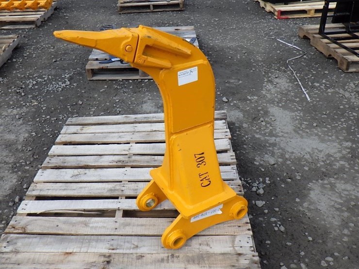 caterpillar-307-image-1