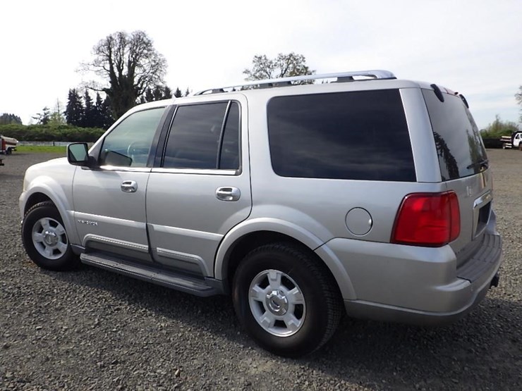 2003-lincoln-navigator-image-7