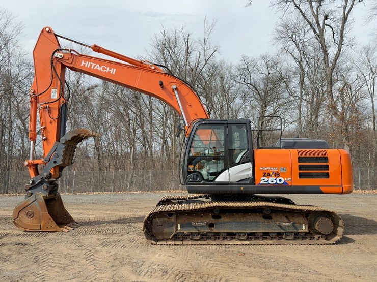 2018-hitachi-zx250-lc-6n-----image-2
