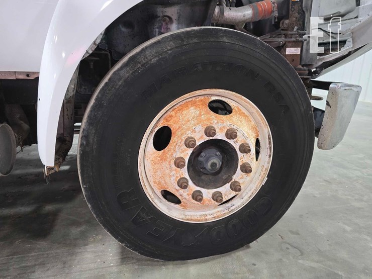 2009-ford-f650-sd-image-25