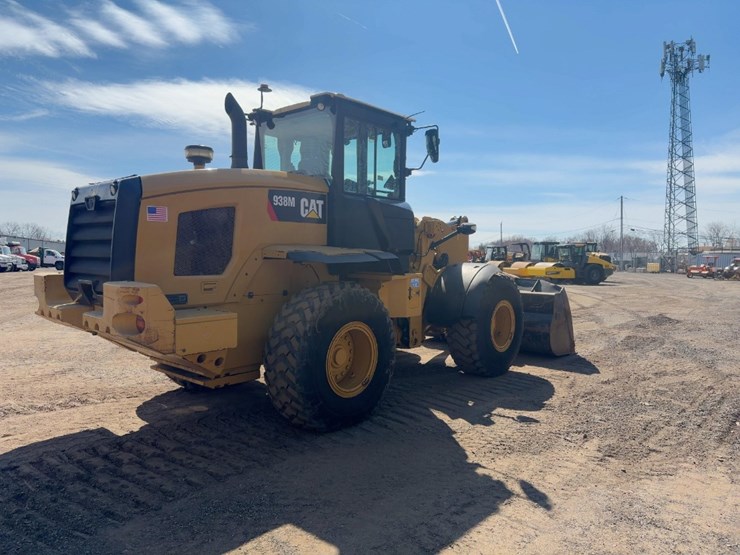 2016-caterpillar-938m-image-5