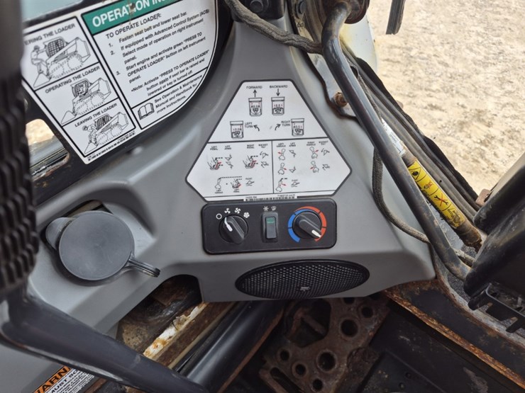 2018-bobcat-t590-image-16