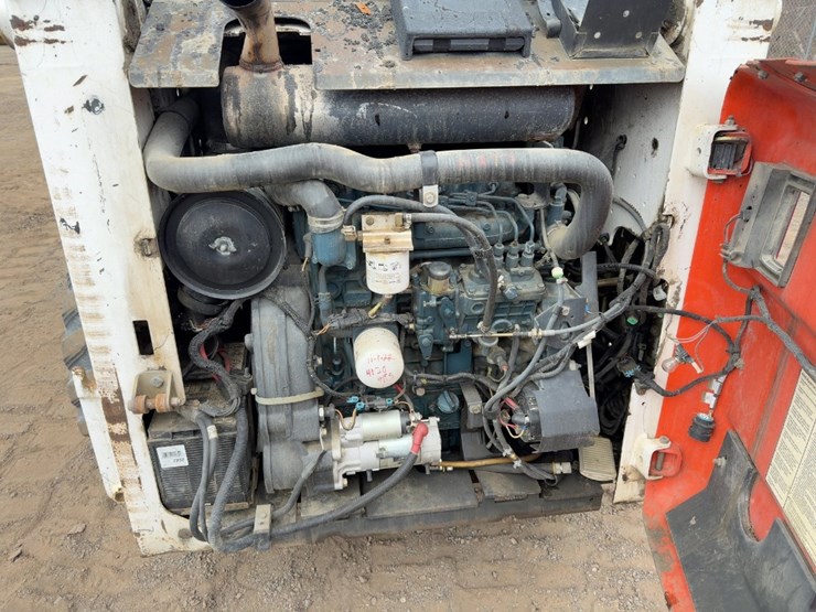 2007-bobcat-s300-image-14