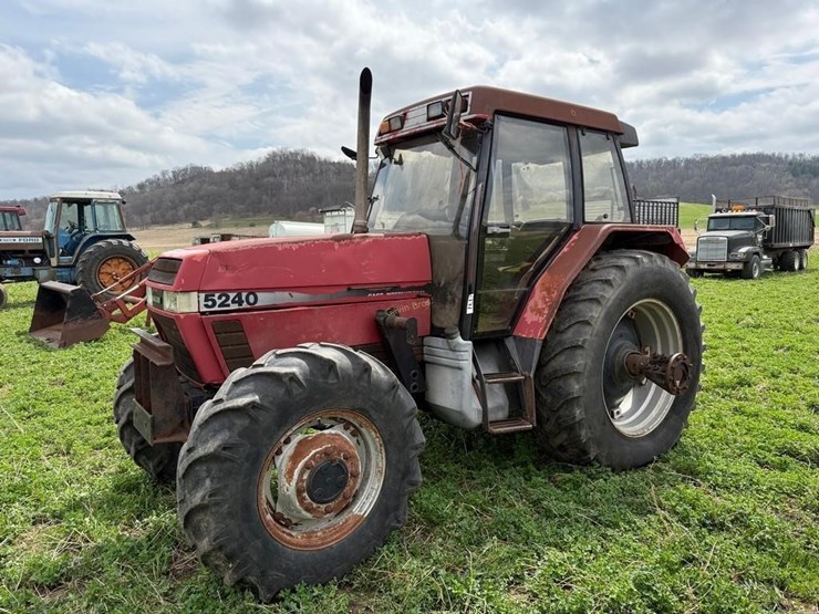 2001-case-ih-5240-image-1