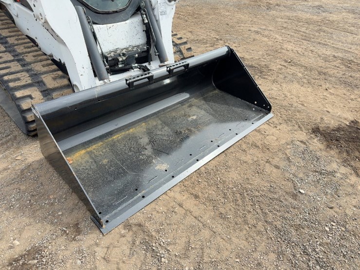2020-bobcat-t740-image-8