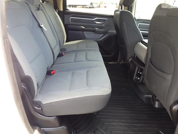 2019-dodge-1500-image-20