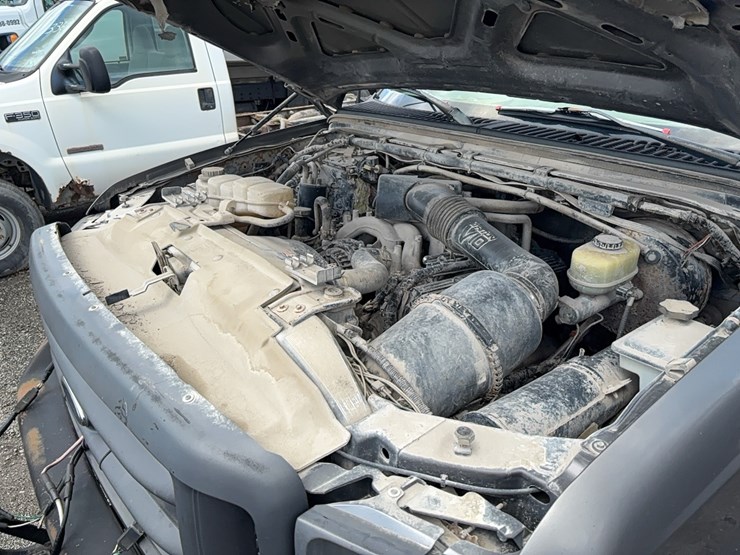 2002-ford-f350-image-17