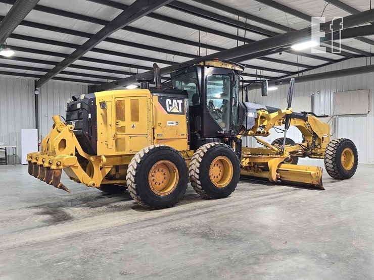 2012-caterpillar-140m2-image-3