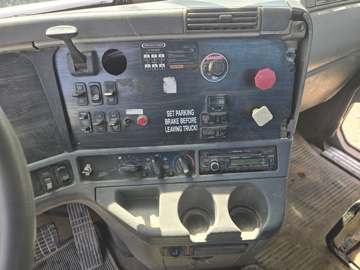 2007-massey-ferguson-8-image-65