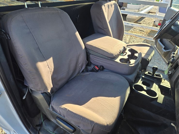 2017-massey-ferguson-8-image-50