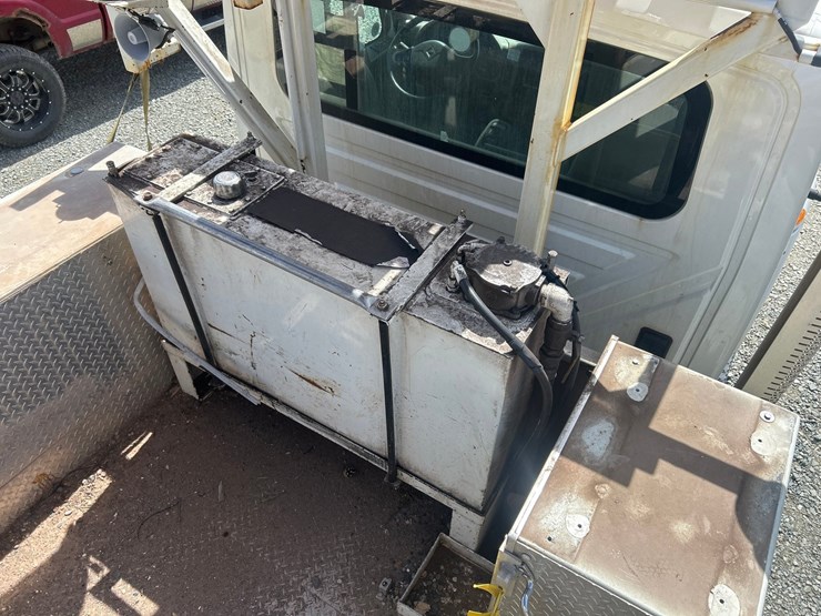 2014-international-4400-sba-image-61