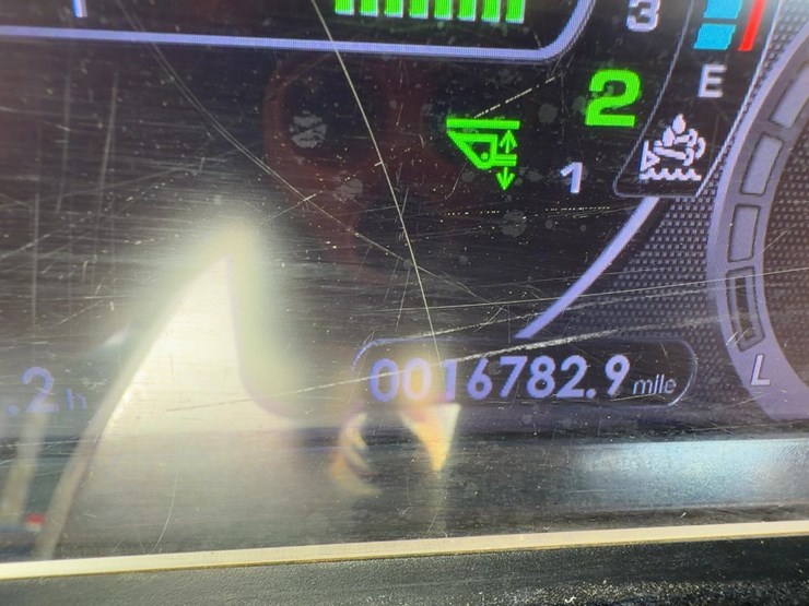 2017-komatsu-wa270-8-image-30