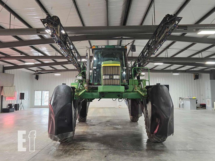 2000-john-deere-4710-image-7