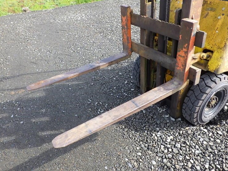 hyster-forklift-image-12