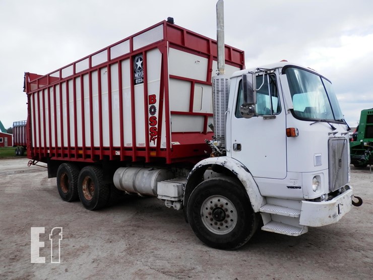 2000-volvo-xpeditor-wx-image-1