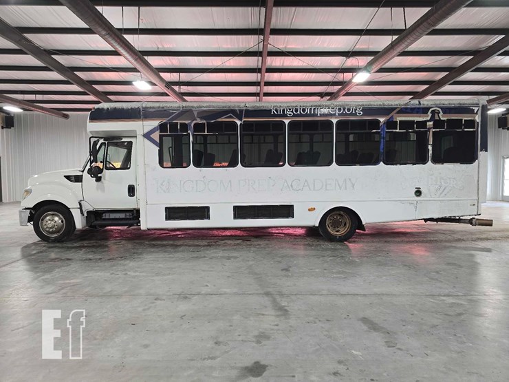 2013-international-3000-image-5