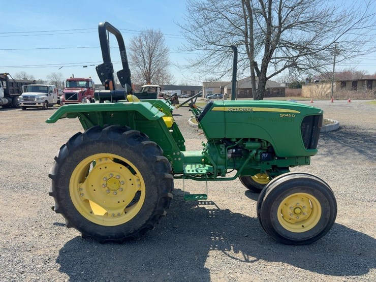 john-deere-5045d-image-6