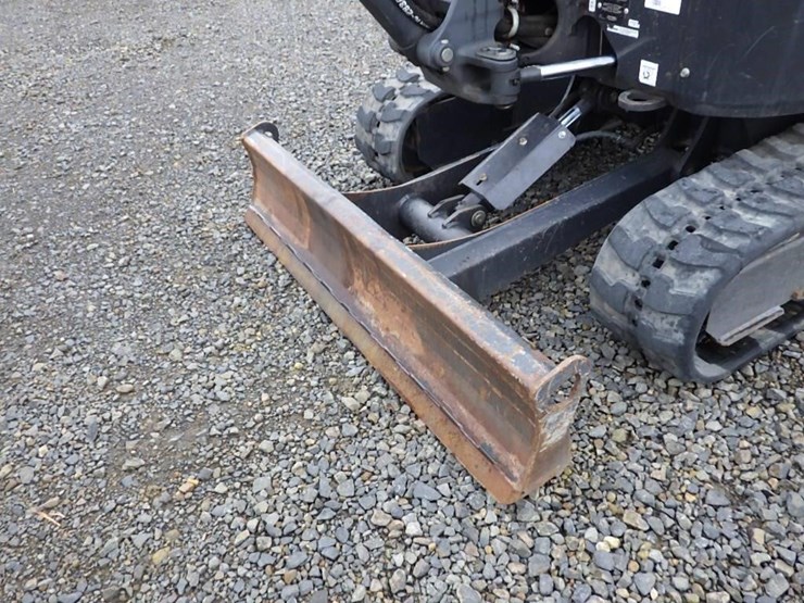 2020-bobcat-e26-image-11