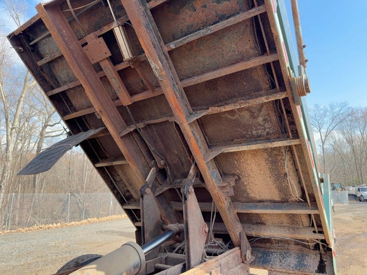 1992-international-4900-image-14