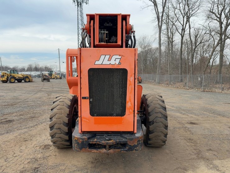 2018-sky-trak-8042-image-4