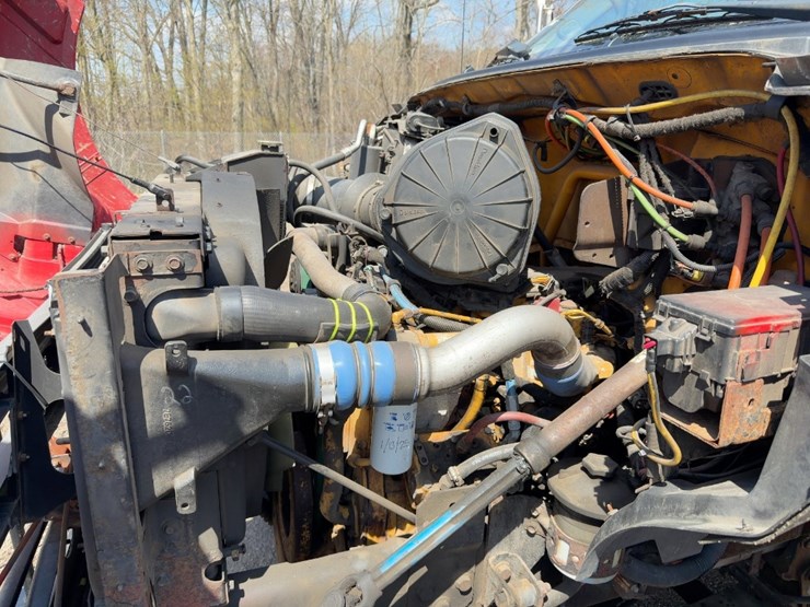 2007-ford-f750-xl-image-8