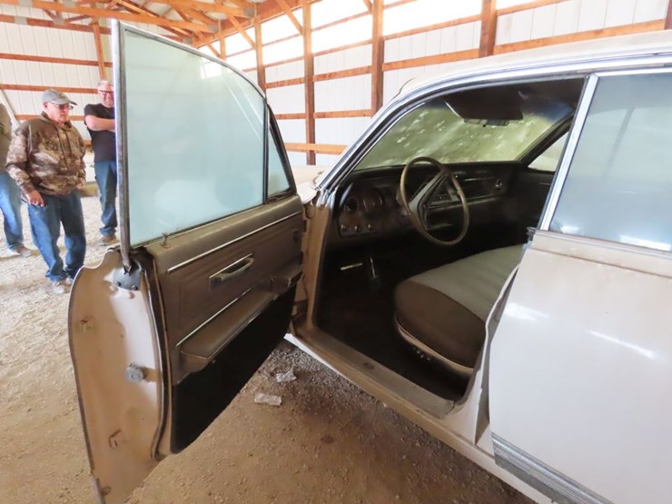 1964-buick-electra-225-4dr-ht-image-6