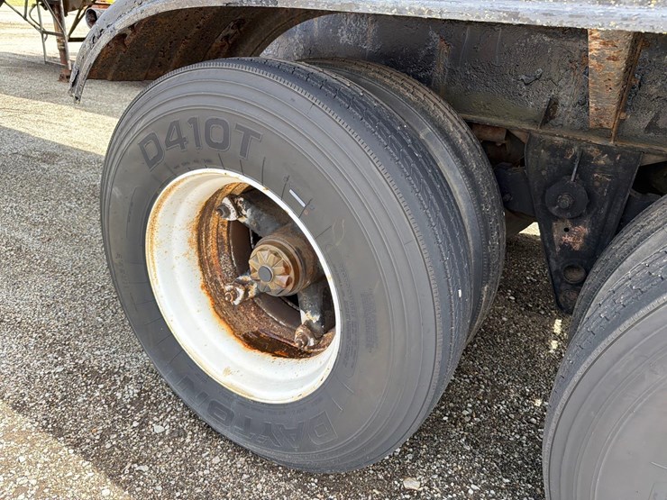 1989-fruehauf-tanker-image-7