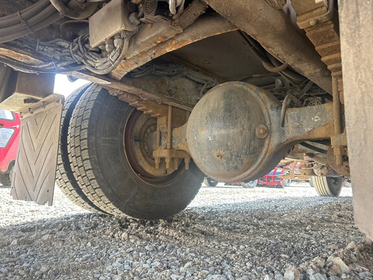 2014-international-4400-sba-image-64