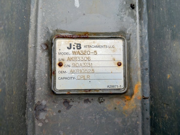 komatsu-wa320-5-image-5