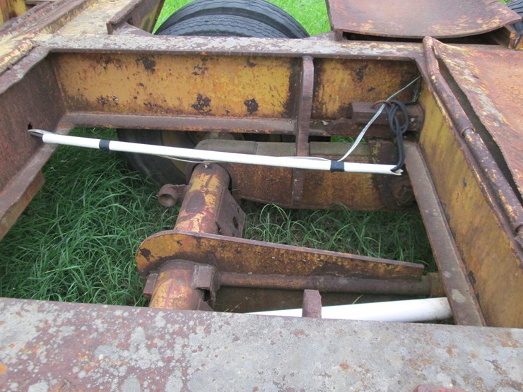 #46170-•-homemade-22'-t/a-steel-fixed-neck-lowboy-trailer-image-16