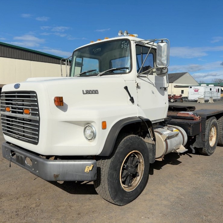 1987 FORD L9000