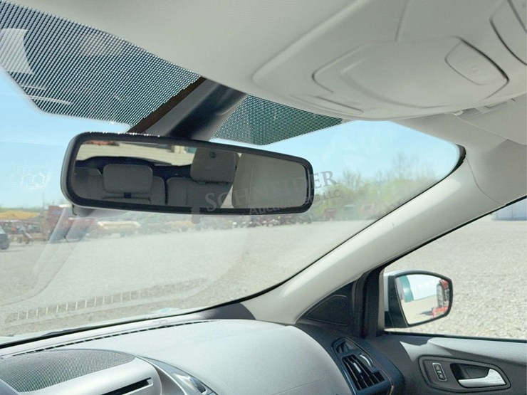 2014-ford-escape-titanium-image-51