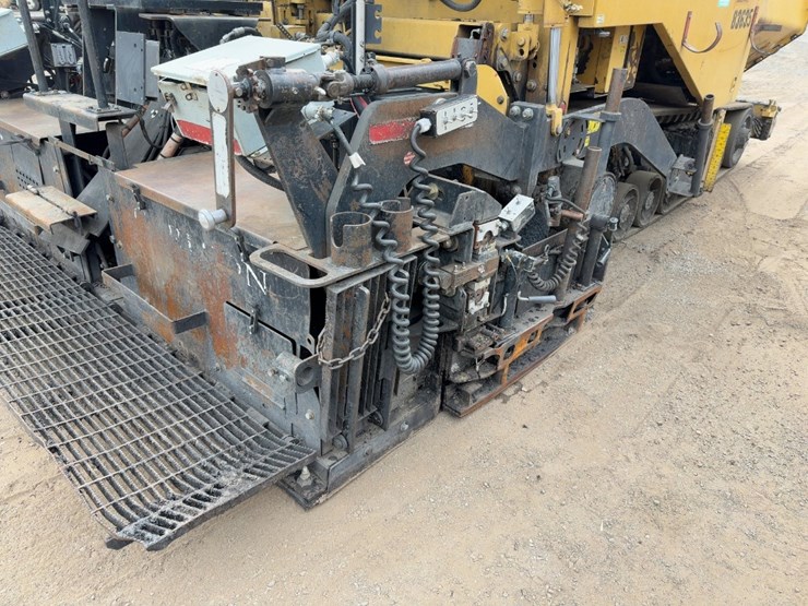 2013-caterpillar-ap-1055e-image-16