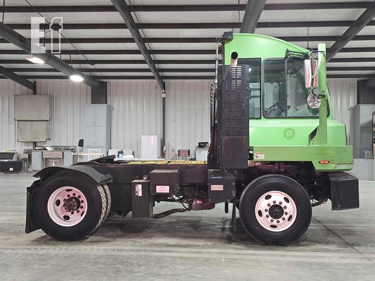 2020-autocar-xspotter-image-6