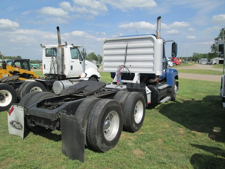 2007-mack-chn613-image-3