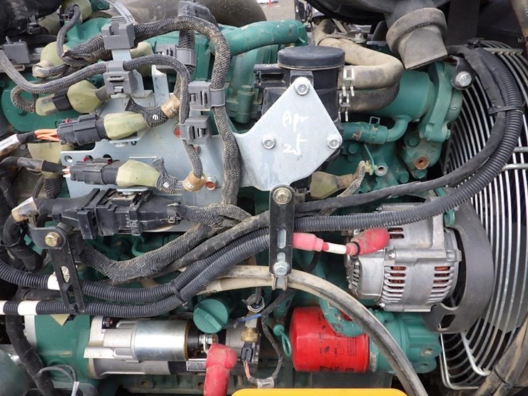 2019-volvo-sd45b-image-28