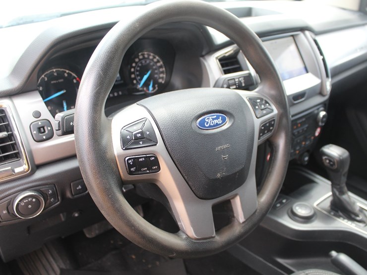 2022-ford-ranger-xlt-image-9