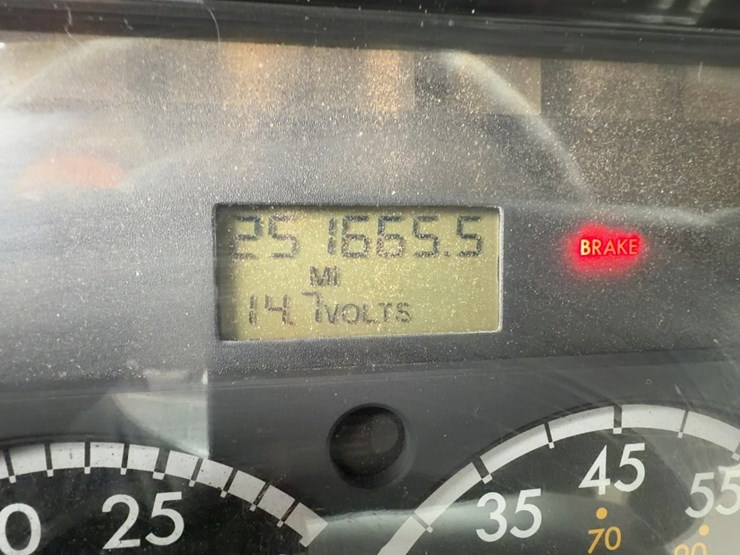 2007-caterpillar-c7-image-28